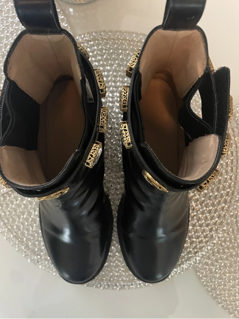 Gucci Magnum BLK Leather Platform Lug Ankle Boots w/Gold GG & Crystal Accent SZ9 - Picture 9 of 13